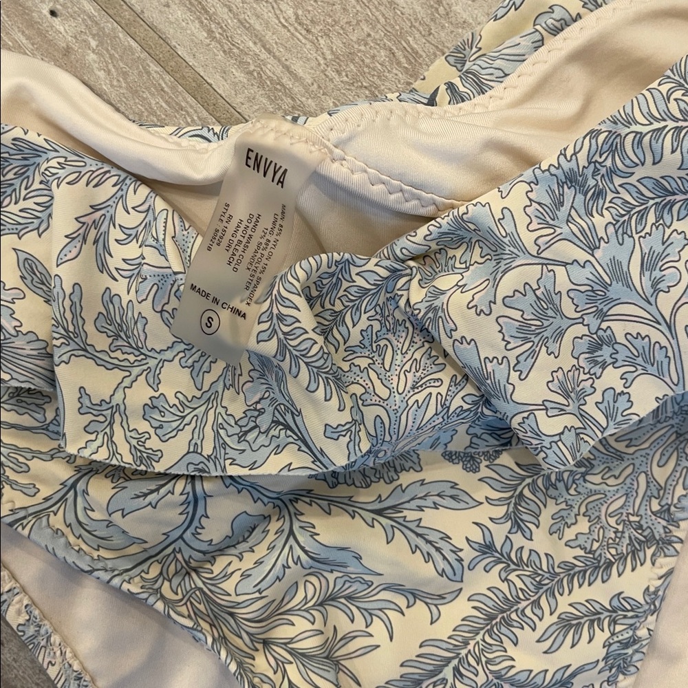 Envya Blue and Cream Leaf Print Bikini Set - Picture 4 of 5